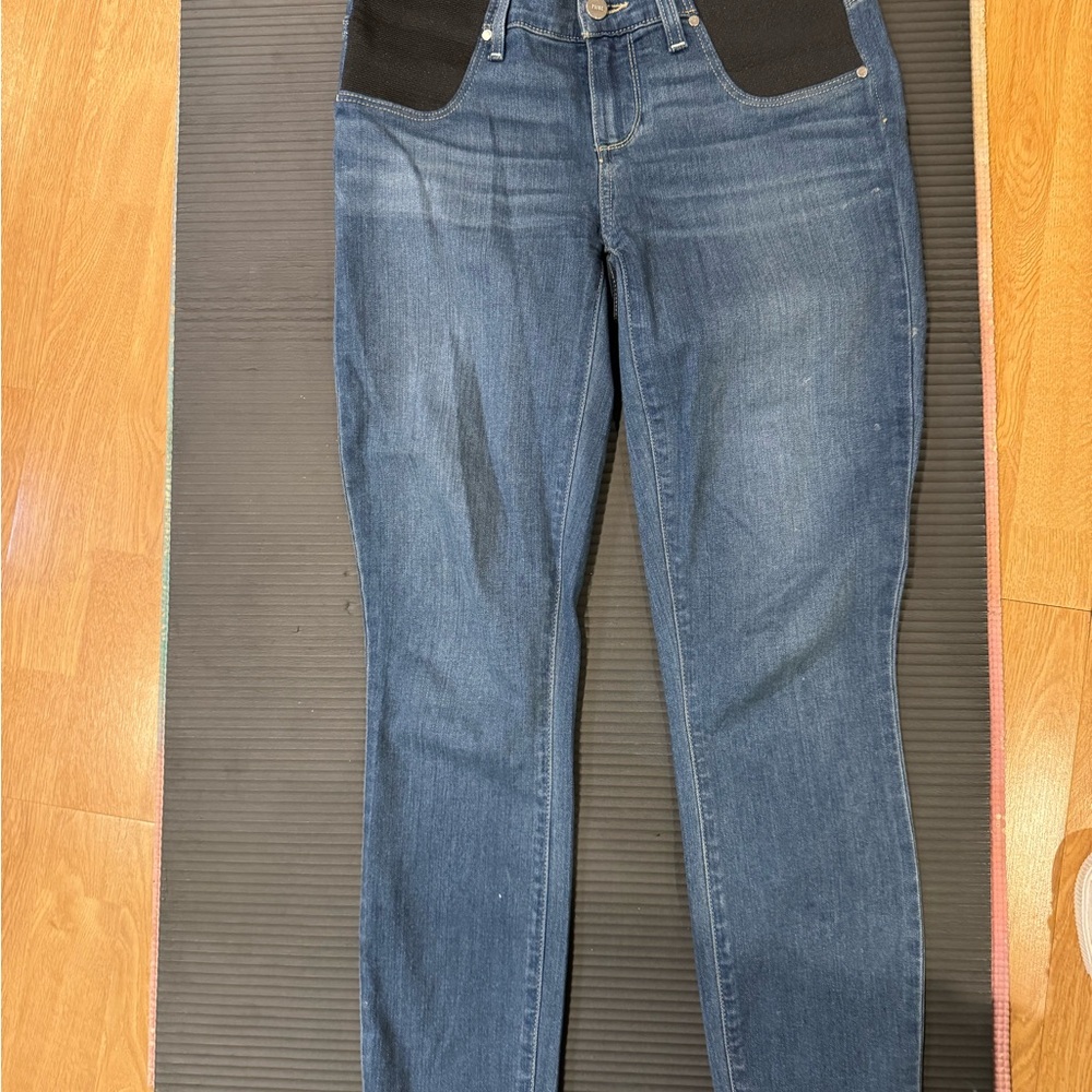 PAIGE Women's Dark Blue Skinny Jeans with Black Details - verdugo ankle